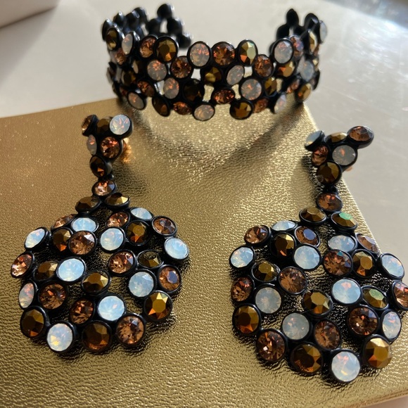 J. Crew Jewelry - 🔥RARE JCrew Black Mini Brûlée Bracelet-Earrings
